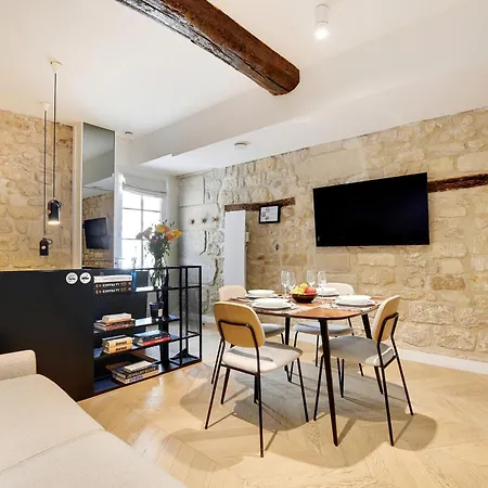 Sereners - Charming Serviced Apartments - Place Des Vosges Paris Exterior photo