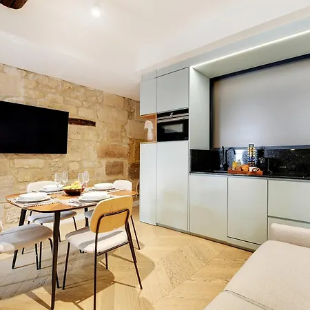 Sereners - Charming Serviced Apartments - Place Des Vosges Paris Exterior photo