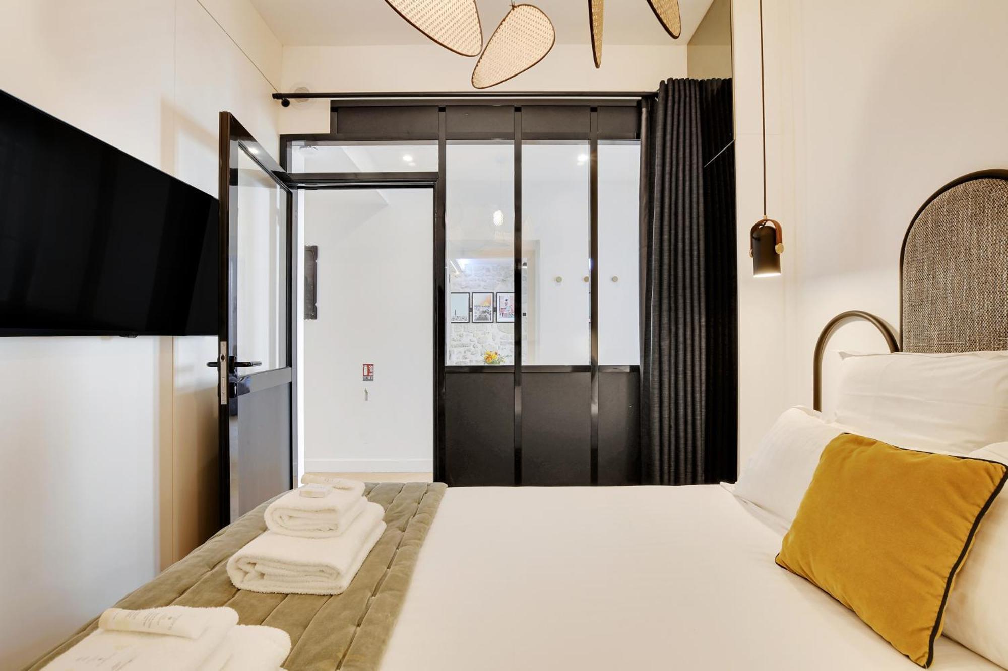 Sereners - Charming Serviced - Place Des Vosges * Parigi